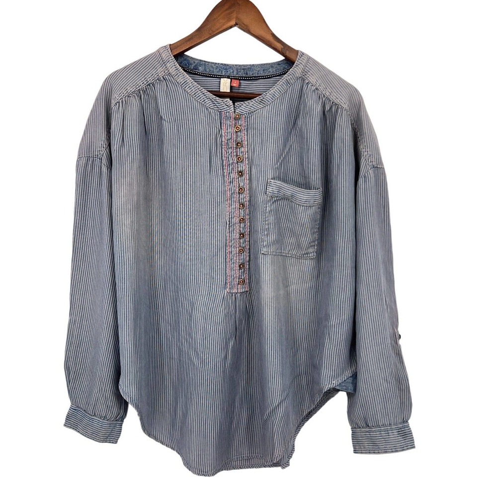 Pilcro By Anthropologie Oil To Railroad Chambray Top Womens Small Blue Button
